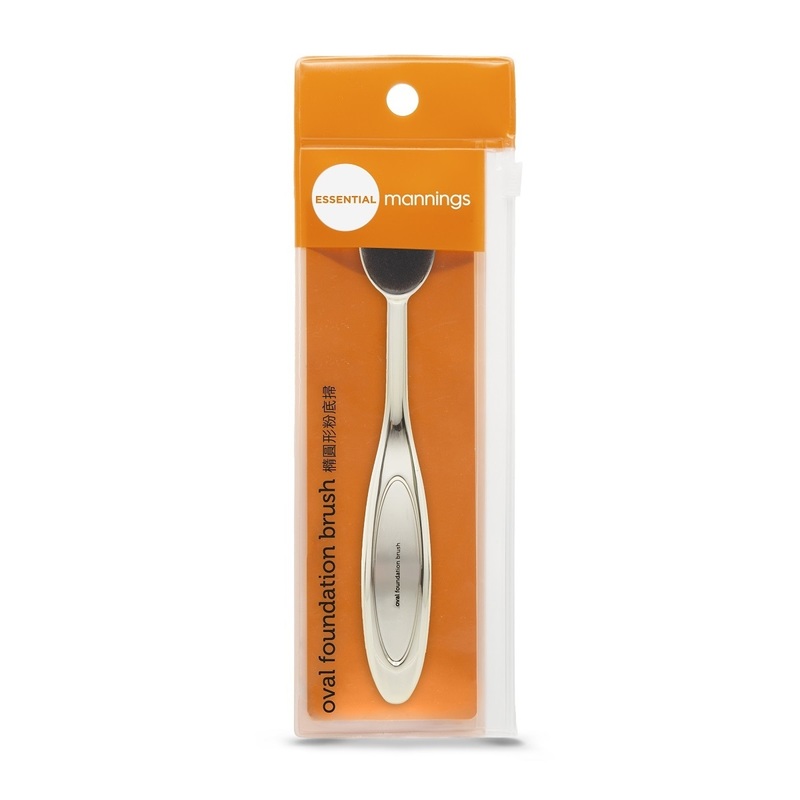 Essential Mannings Oval Foundation Brush 1pc
