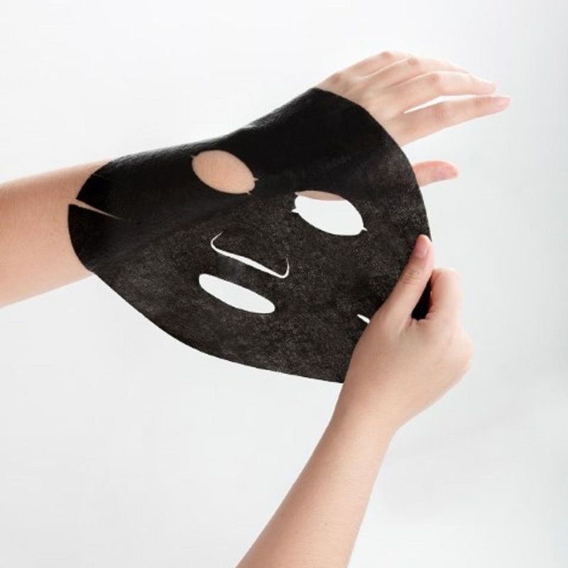 Garnier Black Serum Mask Pure Charcoal Algae - Purifying & Hydrating Pore-Tightening Tissue Mask